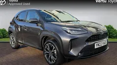 Used 2025 Toyota Yaris Hybrid Estate | £22,847 (Fair price)