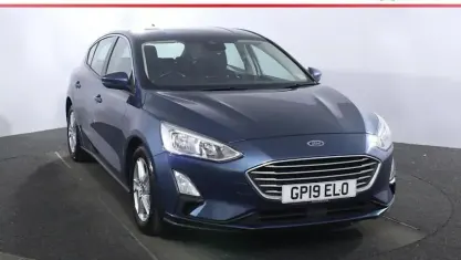 Used Ford Focus Zetec 125 HP (91 kW) 2019 Blue Hatchback