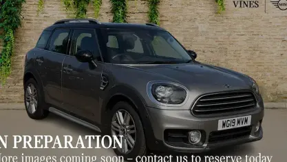 Used Mini Cooper Countryman Exclusive 136 HP (100 kW) 2019 Silver SUV