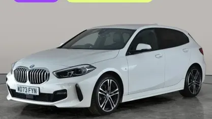 Usado BMW 118 M Sport 136 HP (100 kW) 2023 Branco Citadino