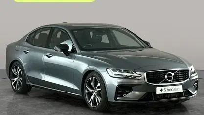 Usado Volvo S60 R-Design 250 CV (183 kW) 2019 Gris Berlina