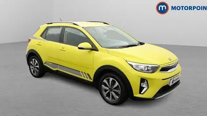 Used 2024 Kia Stonic SUV | £12,399 (Fair price)