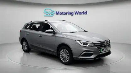 Used MG MG5 EV Exclusive 114 kW (156 HP) 2021 Silver Estate