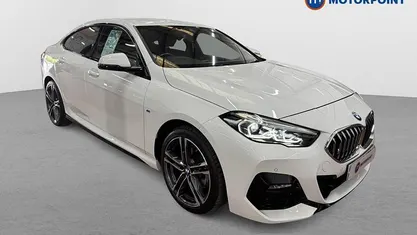 Begagnad BMW 218 M Sport 136 HK (100 kW) 2023 Vit Sportkupé