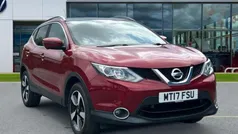 Red Used 2017 Nissan Qashqai N-Connecta SUV | £12,203 (Fair price)