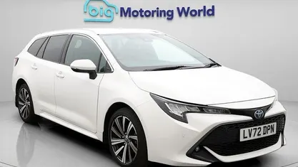 Used Toyota Corolla Design 122 HP (89 kW) 2022 Estate