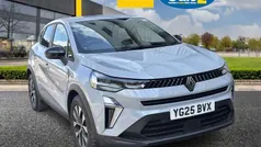 Grey New 2025 Renault Captur Evolution SUV | £19,995 (Fair price)