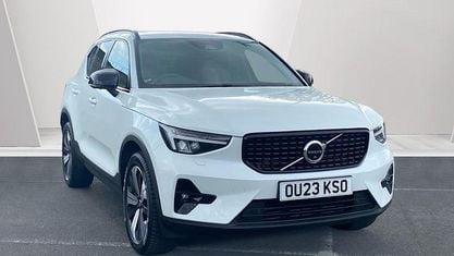 Begagnad Volvo XC40 Ultimate 262 HK (192 kW) 2023 Vit SUV