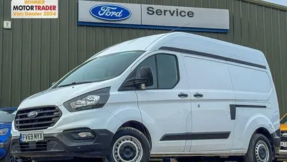 Used Ford Transit Custom 105 HP (77 kW) 2023 Van