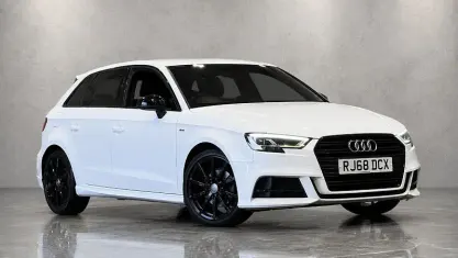 Used Audi A3 Sportback Black Edition 116 HP (85 kW) 2018 White Hatchback