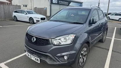 Used Ssangyong (KGM) Korando 178 HP (130 kW) 2017 Grey Estate