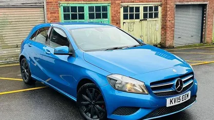 Begagnad Mercedes A180 SE 122 HK (89 kW) 2015 Halvkombi