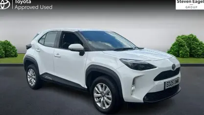 Used Toyota Yaris Cross 116 HP (85 kW) 2025 White SUV