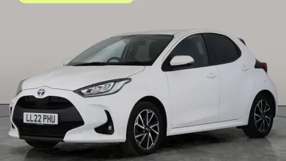 Second-hand Toyota Yaris Hybrid Design 116 CP (85 kW) 2026 Hatchback