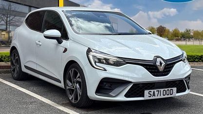 Używany Renault Clio V RS Line 90 KM (66 kW) 2023 Hatchback