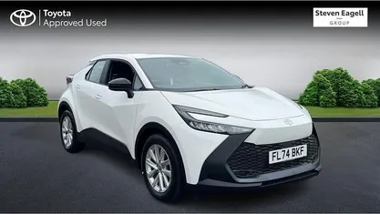 Used Toyota C-HR 140 HP (102 kW) 2026 SUV