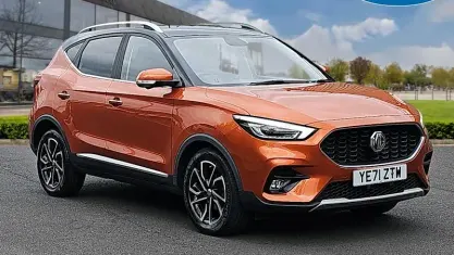 Used MG ZS Exclusive 106 HP (77 kW) 2022 Orange SUV