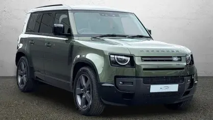 New Land Rover Defender SE Dynamic 249 HP (183 kW) 2025 SUV