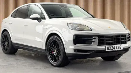 Used Porsche Cayenne 519 HP (381 kW) 2024 Grey SUV