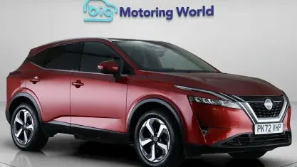 Usado Nissan Qashqai N-Connecta 190 CV (139 kW) 2023 Rojo SUV