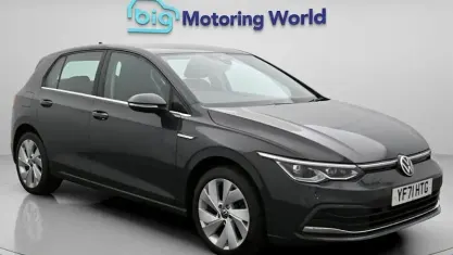 Used VW Golf VIII Style 131 HP (96 kW) 2021 Grey Hatchback