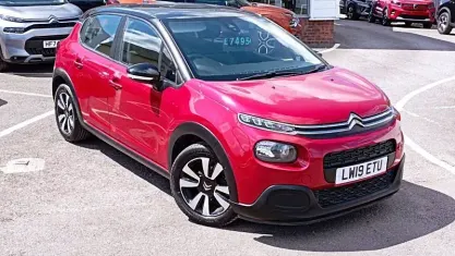 Używany Citroën C3 Feel 82 KM (60 kW) 2019 Czerwony Hatchback