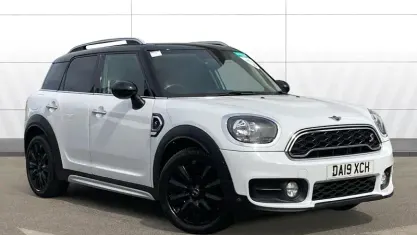 Used Mini Cooper S Countryman Classic 192 HP (141 kW) 2019 White SUV