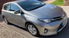 Grey Used 2014 Toyota Auris Hybrid Hatchback | £8,488 (Fair price)