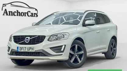 Used Volvo XC60 R-Design 190 HP (139 kW) 2017 White SUV