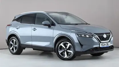 Used Nissan Qashqai N-Connecta 190 HP (139 kW) 2023 Grey SUV