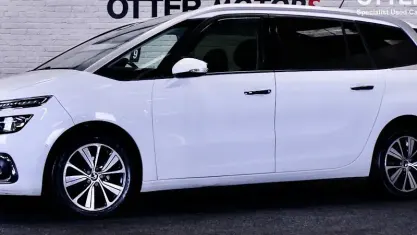 Used Citroën C4 SpaceTourer Flair 120 HP (88 kW) 2017 MPV