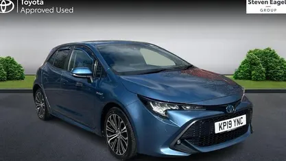 Used Toyota Corolla Design 122 HP (89 kW) 2022 Hatchback