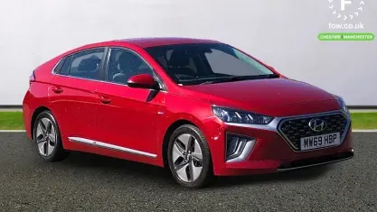 Begagnad Hyundai Ioniq Edition 141 HK (103 kW) 2019 Röd Halvkombi
