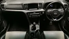 White Used 2017 Kia Sportage GT-Line SUV | £11,933 (Fair price)