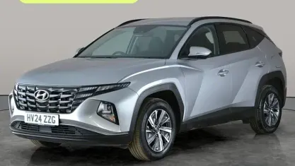 Używany Hyundai Tucson SE 230 KM (169 kW) 2024 Srebrny SUV