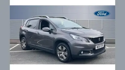 Used Peugeot 2008 Signature Sky 110 HP (80 kW) 2019 Grey SUV