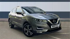 Grey Used 2019 Nissan Qashqai N-Connecta SUV | £12,677 (Fair price)