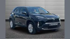 Eclipse black Used 2023 Toyota Yaris Cross SUV | £19,999 (Good price)