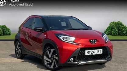 Usado Toyota Aygo X 72 CV (52 kW) 2024 Rojo SUV