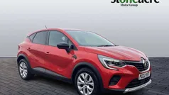 Red Used 2022 Renault Captur Iconic SUV | £11,995 (Fair price)