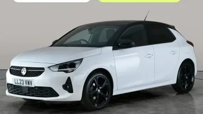 Used Vauxhall Corsa 75 HP (55 kW) 2023 White Hatchback