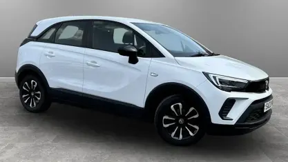 Used Vauxhall Crossland Design Edition 83 HP (61 kW) 2022 SUV
