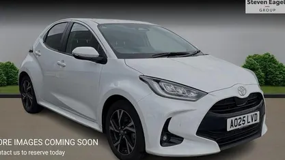 Used Toyota Yaris Hybrid Design 116 HP (85 kW) 2026 Hatchback