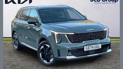 Used 2025 Kia Sorento SUV | £43,495 (Fair price)
