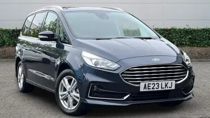 Second-hand Ford Galaxy Titanium 190 CP (139 kW) 2022 Albastru Monovolum