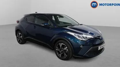 Second-hand Toyota C-HR Design 122 CP (89 kW) 2023 Albastru SUV