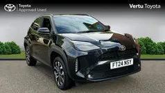 Used 2024 Toyota Yaris Hybrid Design Estate | £22,890 (Fair price)