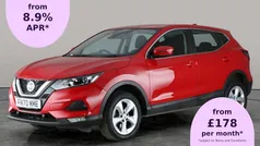 Red Used 2020 Nissan Qashqai Acenta Premium SUV | £13,116 (Super price)