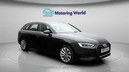 Begagnad Audi A4 150 HK (110 kW) 2022 Svart Kombi