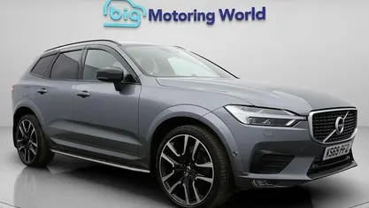 Used Volvo XC60 R-Design Pro 250 HP (183 kW) 2019 SUV